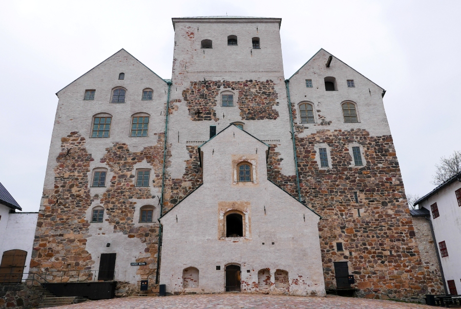 Wycieczki z Helsinek - Turku (zamek)